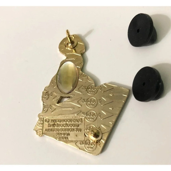 2007 Hard Rock Cafe Toronto Birthstone Girl Series Pin  March Limited Edition - Picture 6 of 13
